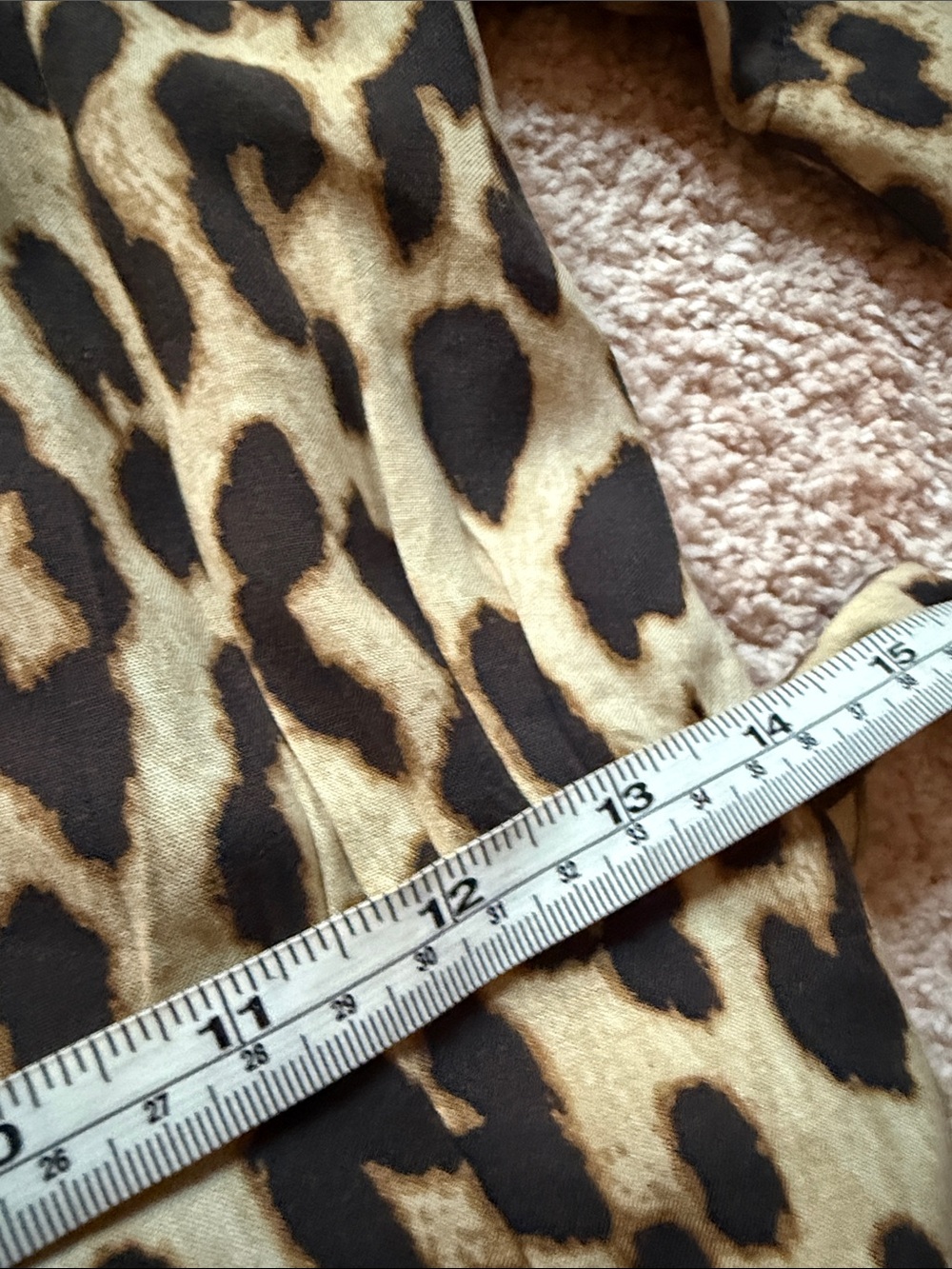 ❤️ H&M Leopard Print Shirt Dress with Waist Tie - Tan/Black - Picture 3 of 4